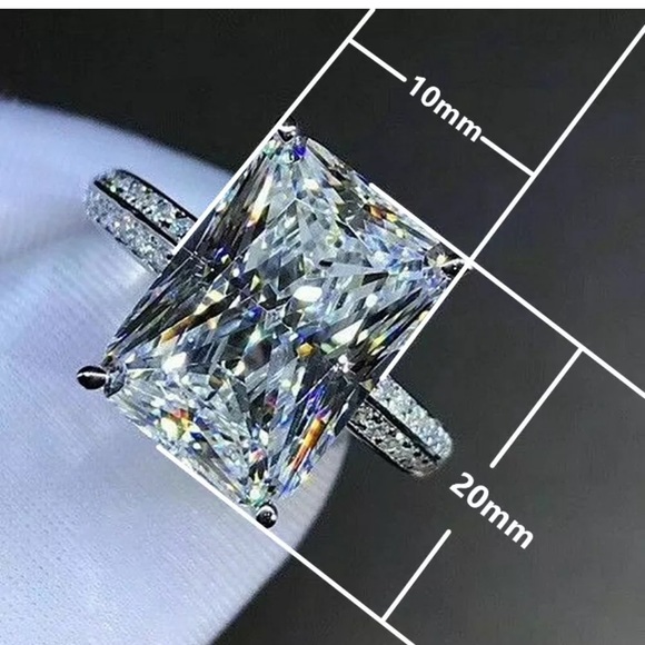 Gorgeous 925 Silver Rings White Sapphire Ring - Picture 4 of 6